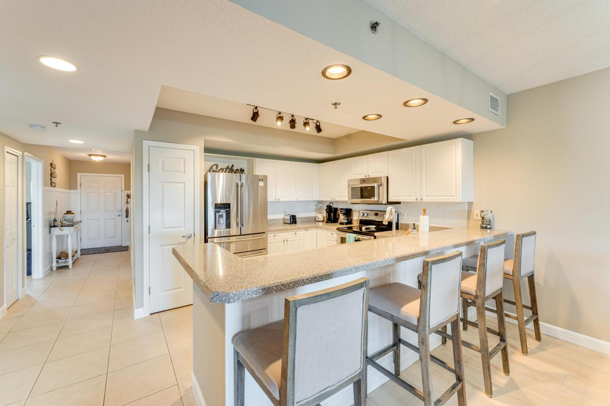 New Smyrna Beach Condo With Balcony And Pool Access Exterior photo