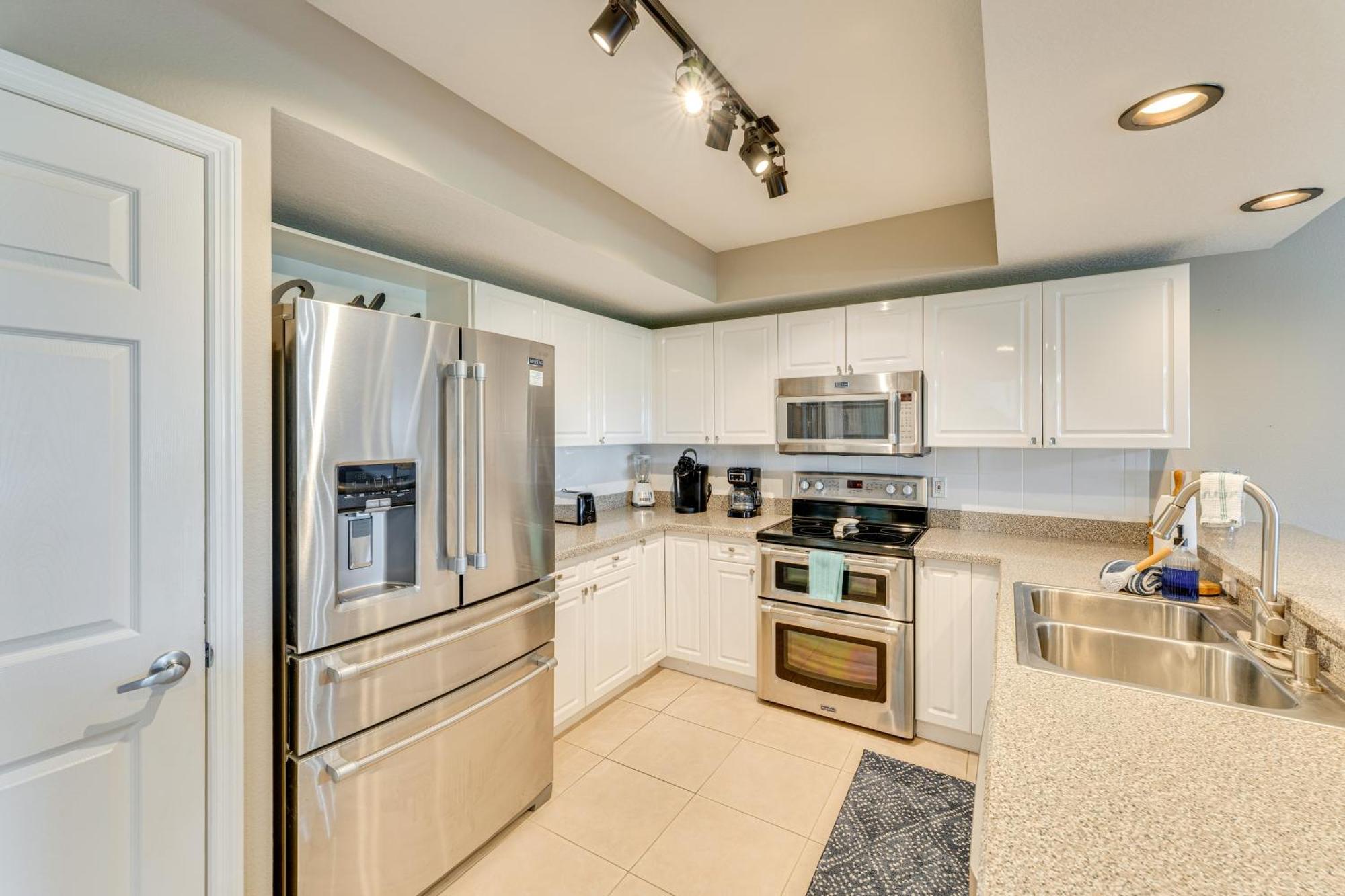 New Smyrna Beach Condo With Balcony And Pool Access Exterior photo