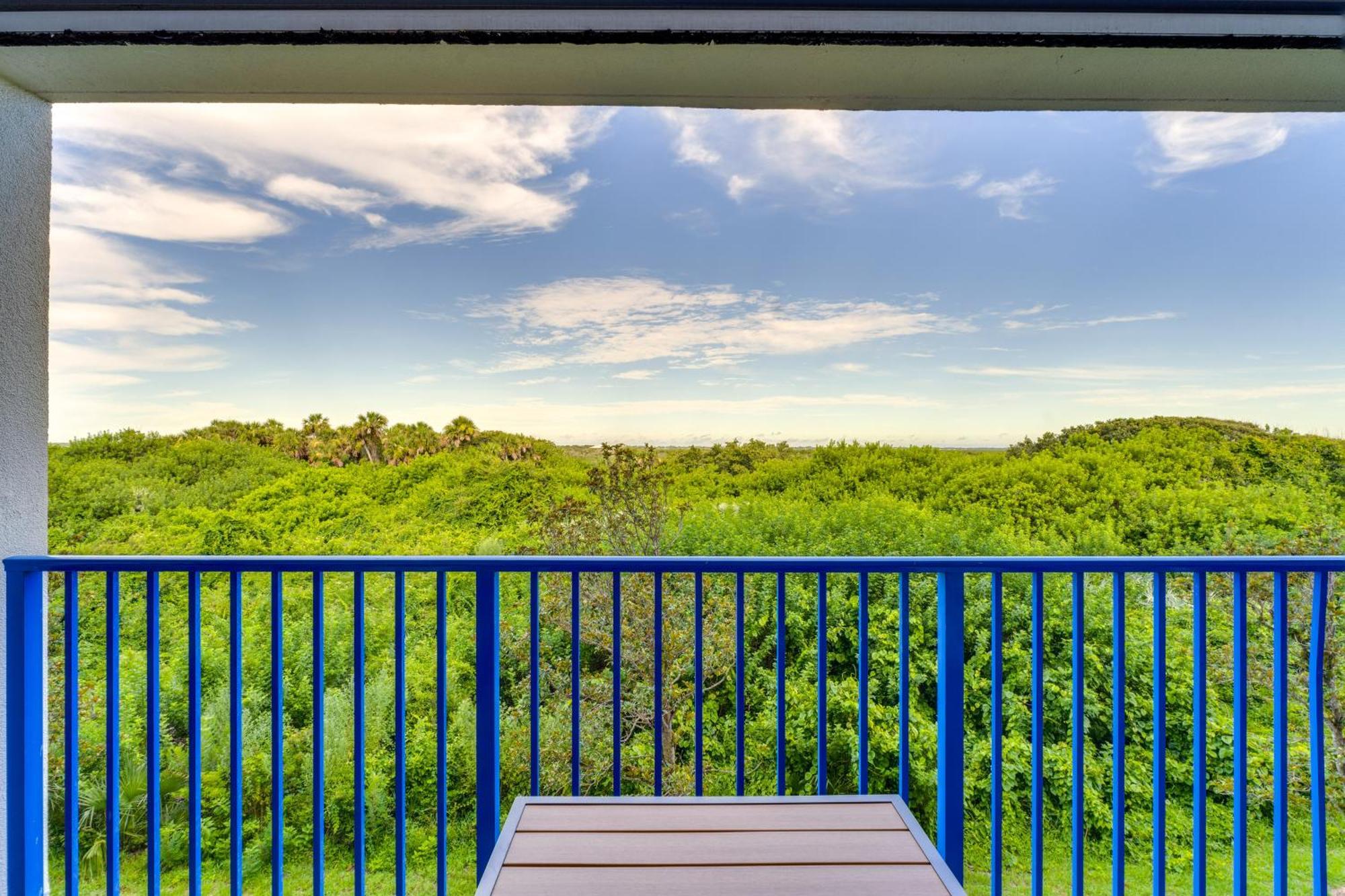 New Smyrna Beach Condo With Balcony And Pool Access Exterior photo